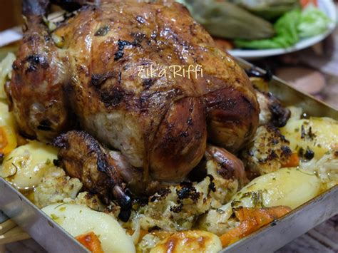 POULET FARCI RÔTI CUISSON LENTE COCOTTE ET FOUR - Recette par Zika