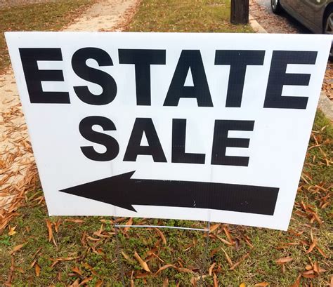 The 11 Best Estate Sale Shopping Tips | Estate sale shopping, Estate sale signs, Estate sale