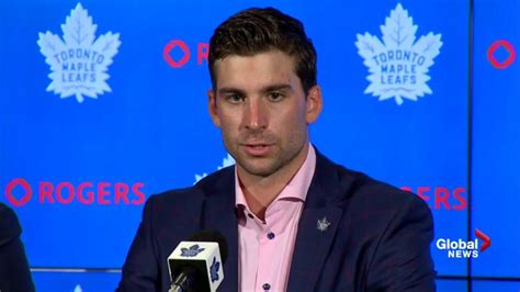 John Tavares signs 7-year, $77 million contract with Toronto Maple ...