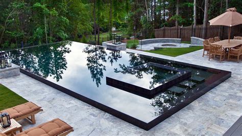 Infinity Edge Pools Producing Visual Effects | Pool designs, Infinity ...