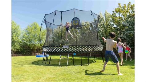 Trampoline Park vs. Backyard Trampolines (Pros and Cons)