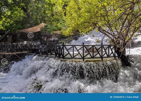 Iraqi Kurdistan Falls stock image. Image of awaan, clean - 133694915