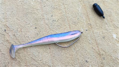 Phoxinus EWG Offset Worm Hooks - Weedless Fishing Hooks - Wrasse, Perch ...