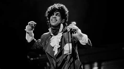 Prince: 25 Essential Songs