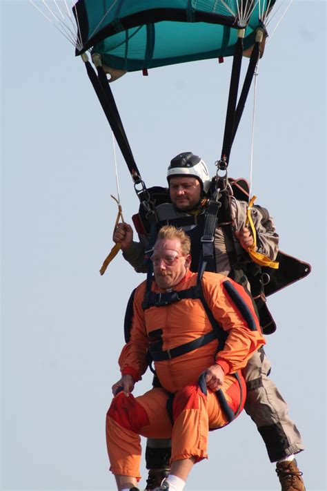 Tandem Skydive Landing 2 Free Photo Download | FreeImages