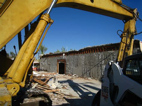 Palm Drive Demolition (5943) | Downtown DHS | Flickr