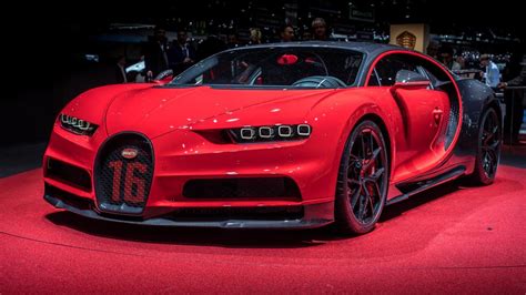 Bugatti Chiron Sport specs, performance data - FastestLaps.com