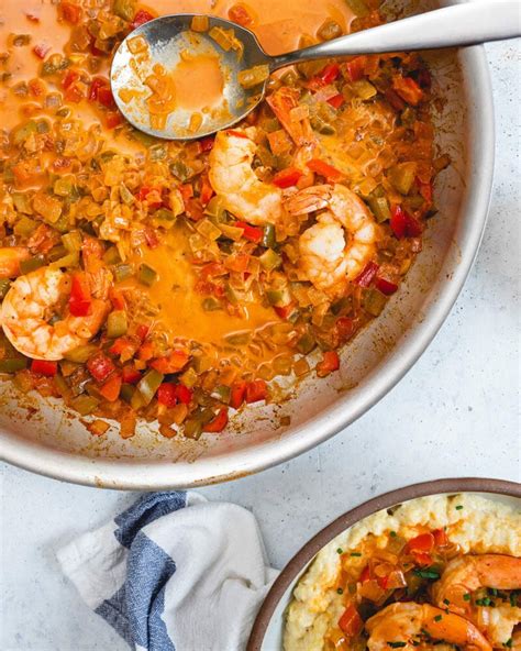 Famous Shrimp and Grits – A Couple Cooks