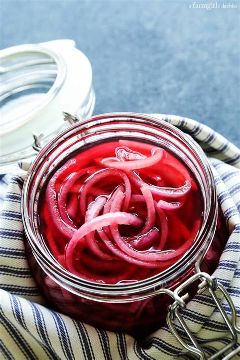 Pickled Red Onions {quick and easy!} • a farmgirl's dabbles