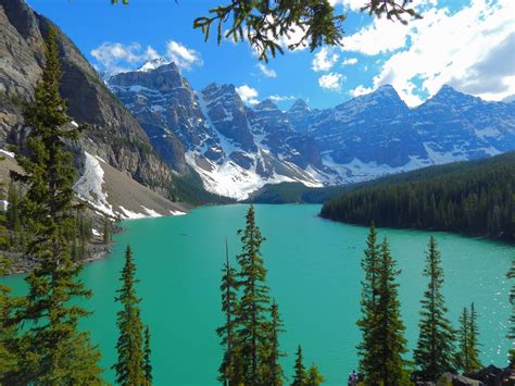 Moraine Lake, Banff National Park, Alberta, Canada [4608 X 3456] [OC] : r/EarthPorn