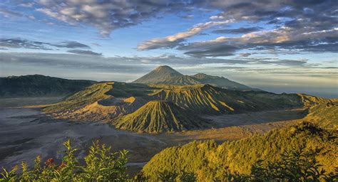 gunung Bromo - Google zoeken | Cool places to visit, Indonesia tour, Tour packages