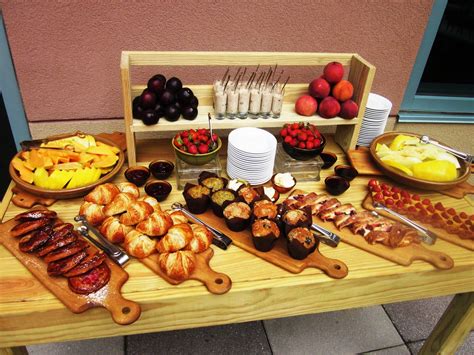 Breakfast Buffet Display Ideas | Breakfast buffet, Breakfast buffet table, Buffet food