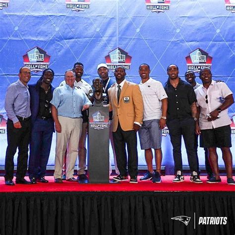 Past & present Patriots with Ty Law at induction ceremony | Patriots ...