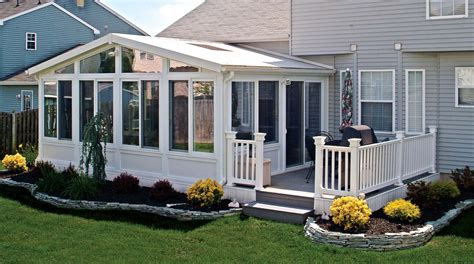 Sunrooms, Three Season Rooms, Screen Rooms| Patio Enclosures