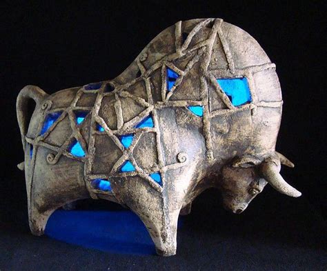 bull | Bull art, Cow art, Animal sculptures