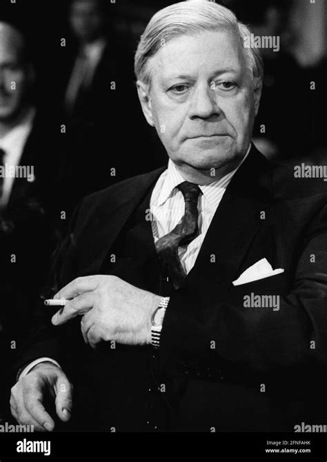 German chancellor helmut schmidt cigarette Black and White Stock Photos ...