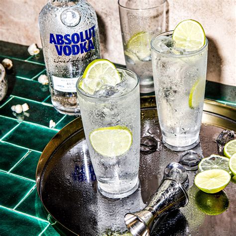 Hard Seltzer Drink Recipe | Absolut Drinks