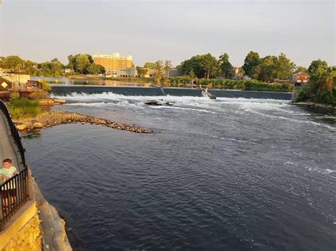 Mishawaka Riverwalk | Trail Guide | Wanderthecity