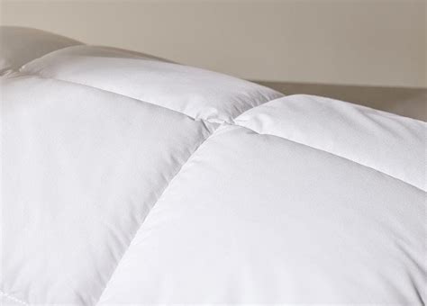 Simba Hybrid Pillow Review | Best Mattress UK