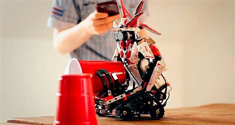 About | Mindstorms | Official LEGO® Shop US