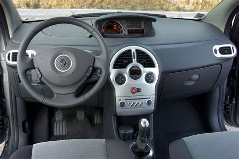 Renault Modus interior | Renault, Modus, Car model