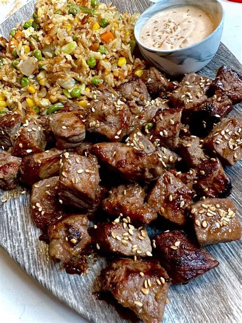 Easy Hibachi Steak and Fried Rice - Hungry Happens