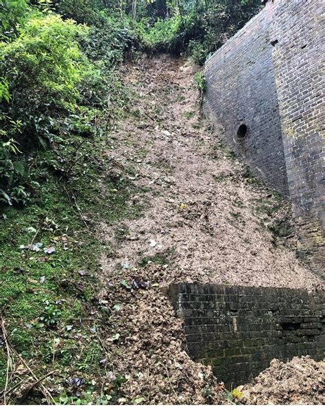 Brighton landslip causes muddy problems for Southern | RailBusinessDaily