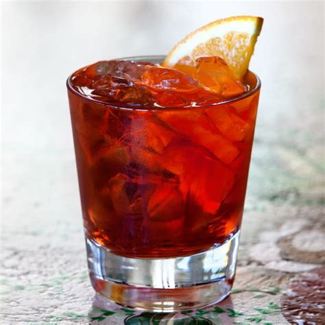 The Negroni Recipe and History - How to make a Negroni - TASTE cocktails