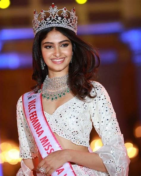 70+ Miss Supranational 2021 India Background