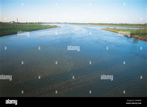 Sudan - The confluence of the White Nile and Blue Nile near Khartoum Stock Photo - Alamy