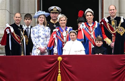 The Royal Family on the Balcony at the King's Coronation | POPSUGAR ...