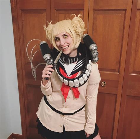 My wife’s Himiko Toga Cosplay : r/BokuNoHeroAcademia