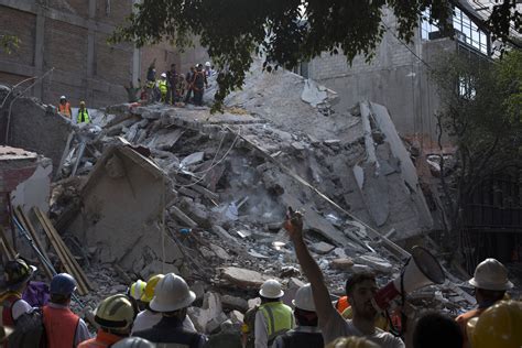 WATCH: Earthquake In Mexico City Turns River Into A Turbulent Sea | IBTimes