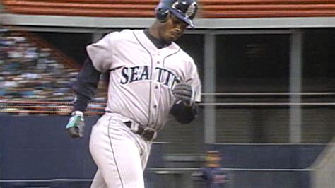 Ken Griffey Jr. Home Runs | Over the span of his Mariners career, Ken ...