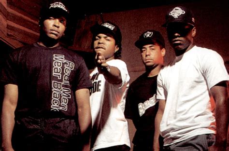 Ice Cube Previews Trailer for N.W.A Biopic ‘Straight Outta Compton ...