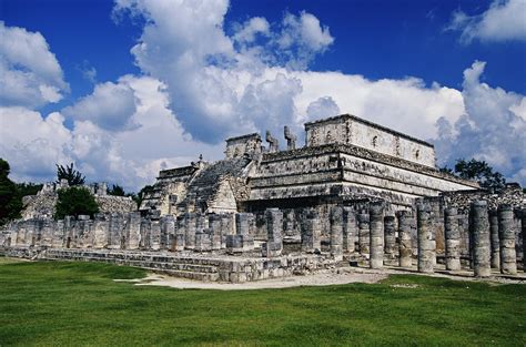 temple-of-the-warriors-at-chichen-itza - Yucatan Pictures - Yucatán - HISTORY.com