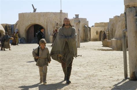 Brown's Review — Riffing on Star Wars: #8 - The Why of Tatooine