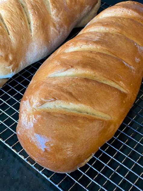 Bakery Style French Bread Recipe - Foodology Geek