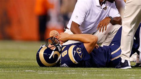 Sam Bradford leaves preseason game with knee injury - Sports Illustrated