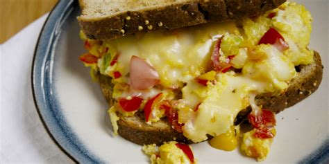 Sweet Pepper Egg Sandwich | Oregonian Recipes