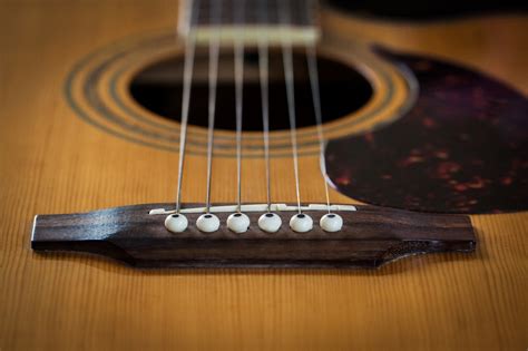 Acoustic Guitar String Gauges Guide - Strings and Beyond