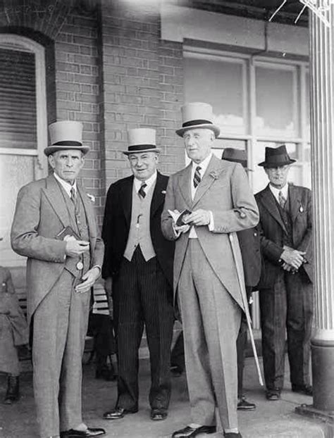 Vintage Male Fashion – 22 Stunning Snapshots of Street Gentlemen in the 1930s ~ vintage everyday