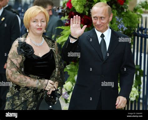 Vladimir Putin And Lyudmila Putina Russias First Lady