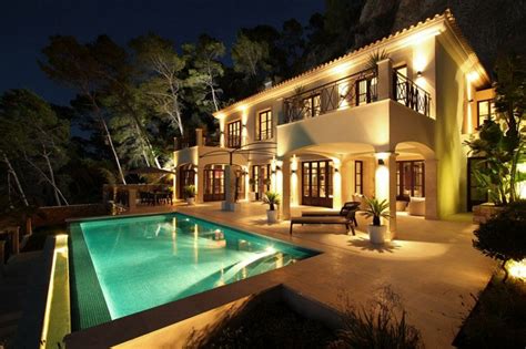 Modern Mediterranean Luxury Villa In Mallorca | iDesignArch | Interior Design, Architecture ...