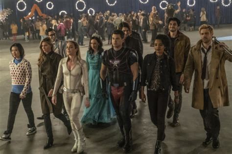 DC's Legends of Tomorrow: Season Six; Early 2020-21 Renewal for CW Series - canceled + renewed ...