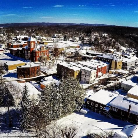 Fayetteville, W.Va., growing as winter destination - West Virginia Explorer