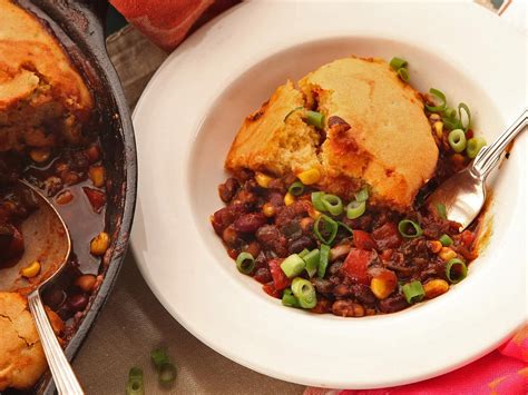 Cast Iron Cooking: Tamale Pie With Vegetarian Chili and Brown Butter Cornbread Crust | Tamale ...