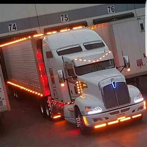 Kenworth custom T-660 light show | Peterbilt trucks, Kenworth, Kenworth trucks