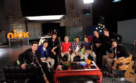 NickALive!: UK-Irish Boyband "One Direction" And Nickelodeon Boyband ...