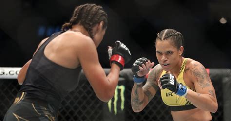 Amanda Nunes vs. Julianna Peña Trilogy Fight Revealed for UFC 289 in June | News, Scores ...